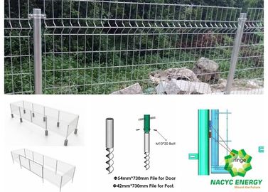 Efficient Galvanized Wire Fence  With Door 10 Years Warranty For Solar Energy System